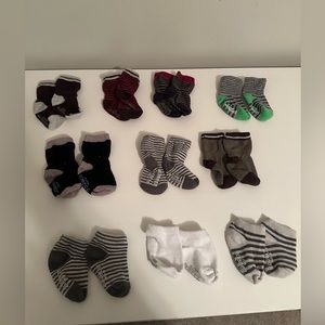 Robeez 6-12 month socks
